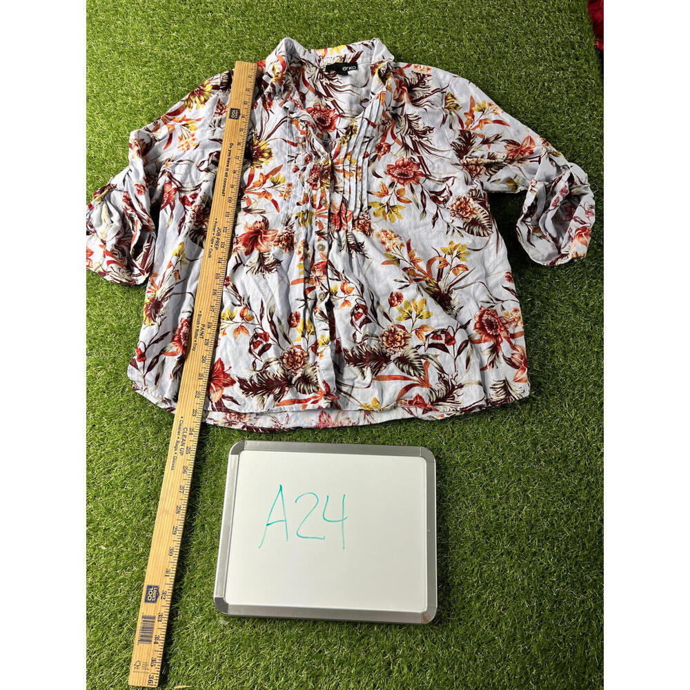 Erika Womens L Large Top Linen Floral Print Long Sleeve Button-Up Shirt
